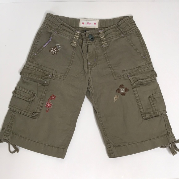 GAP Other - GAP KIDS Capri/Long Shorts Girls 7 Regular